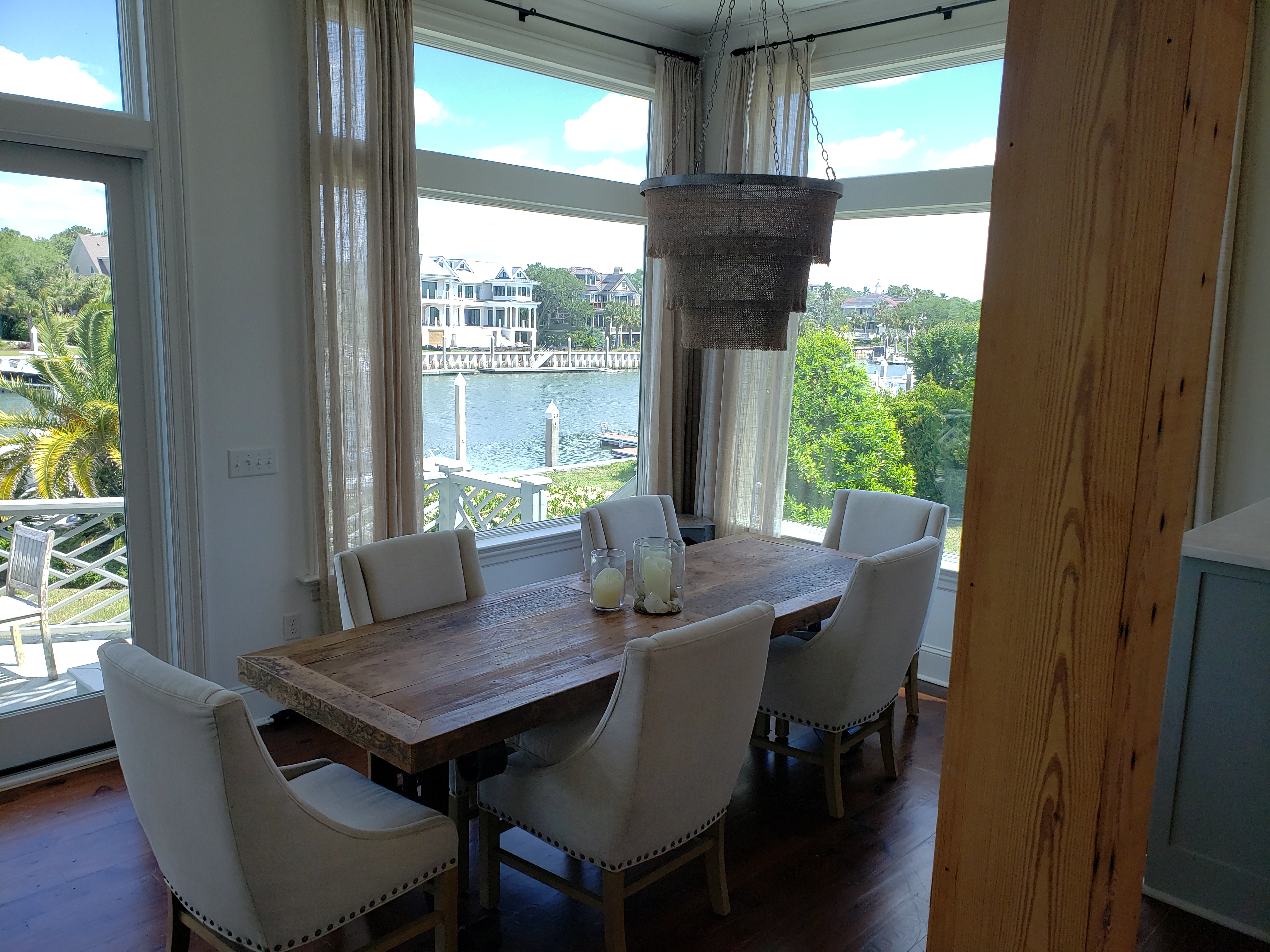 house-cleaning-near-me-2 house-cleaning-near-me-2